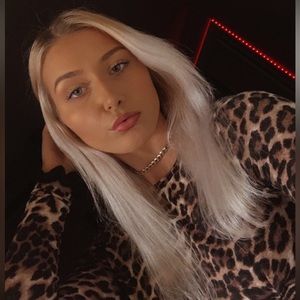 Meet your Posher, Lexi